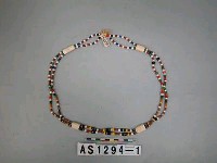 藏品(珠串胸飾)的圖片